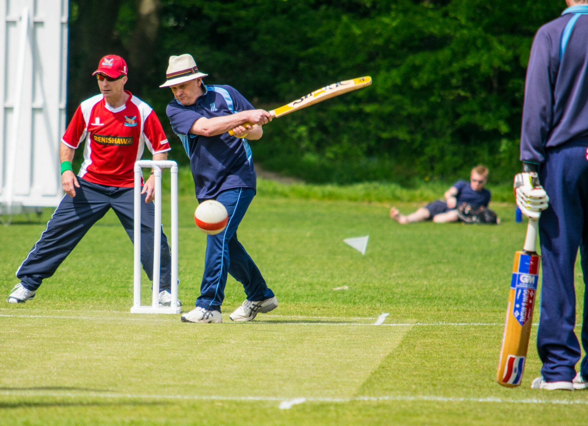 metro blind sport members playing cricket